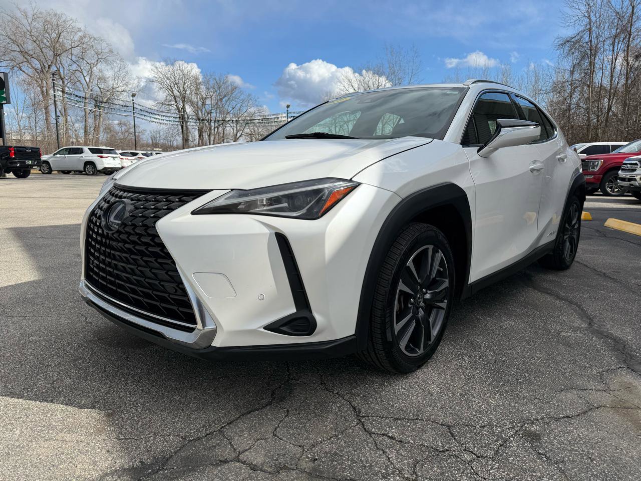 Used 2021 Lexus UX 250h UX 250h AWD w/ Premium Package image 7