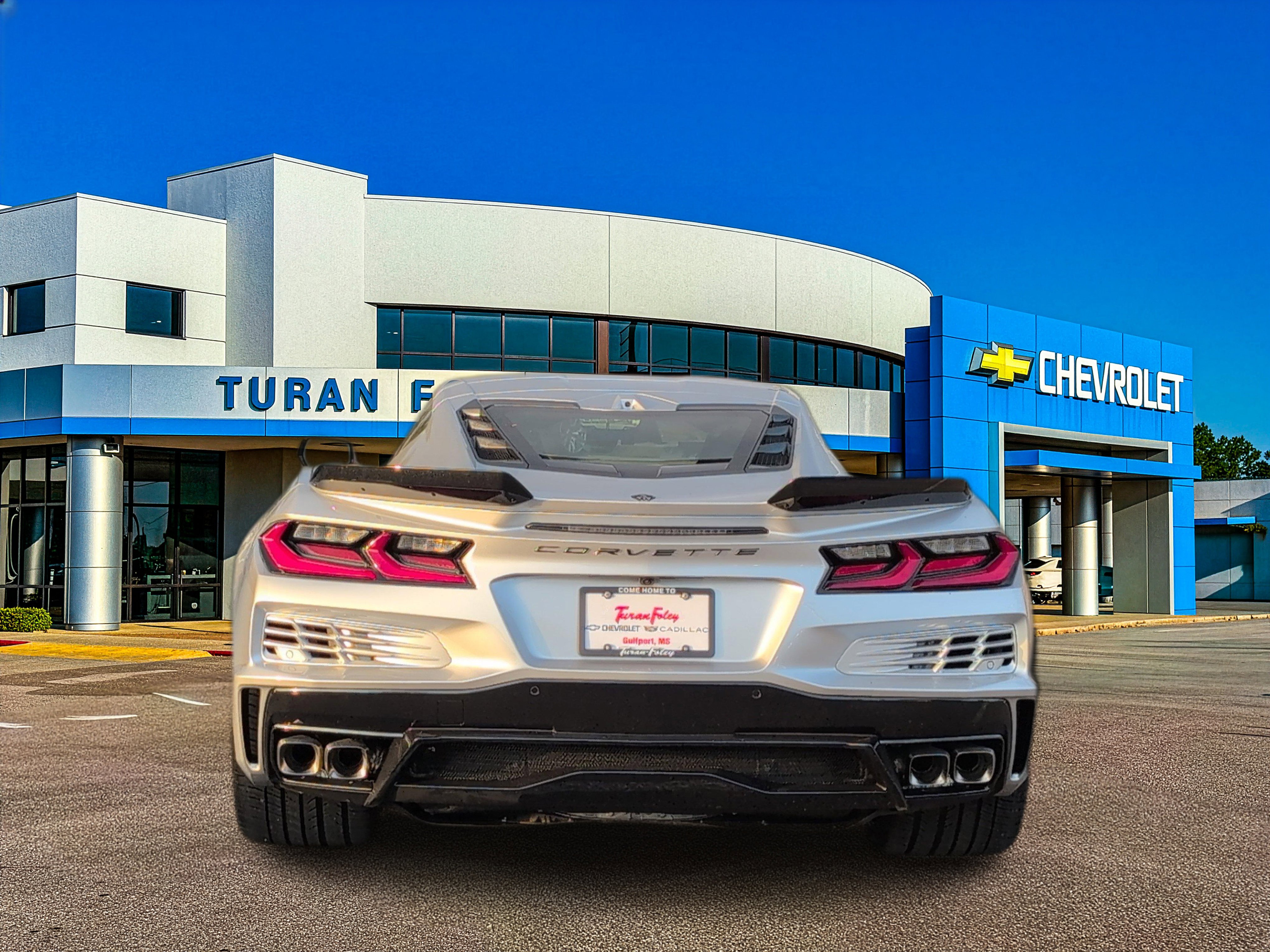 New 2026 Chevrolet Corvette E-Ray image 4