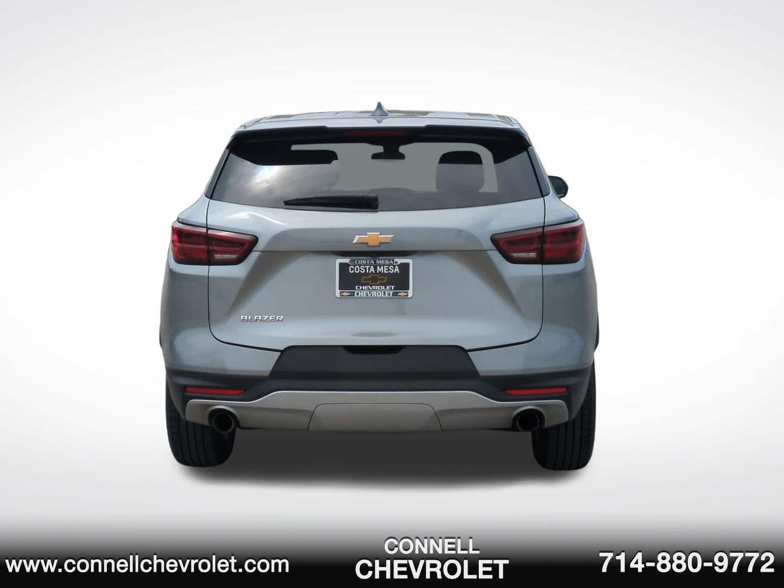 Used 2025 Chevrolet Blazer LT FWD image 6