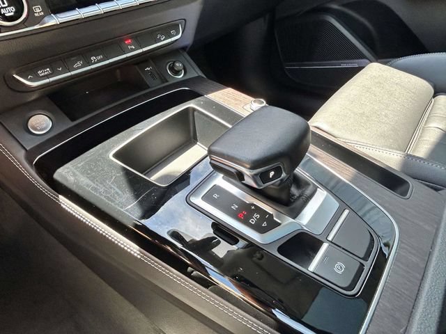 Used 2023 Audi Q5 e Premium Plus w/ Premium Plus Package AWD/4WD image 18