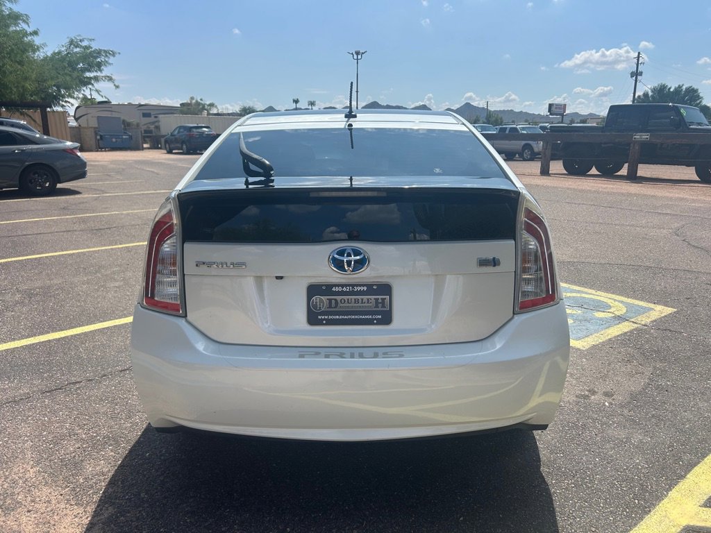 Used 2015 Toyota Prius One image 4