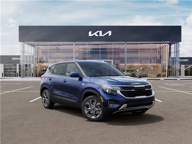 New 2026 Kia Seltos LX AWD/4WD image 35