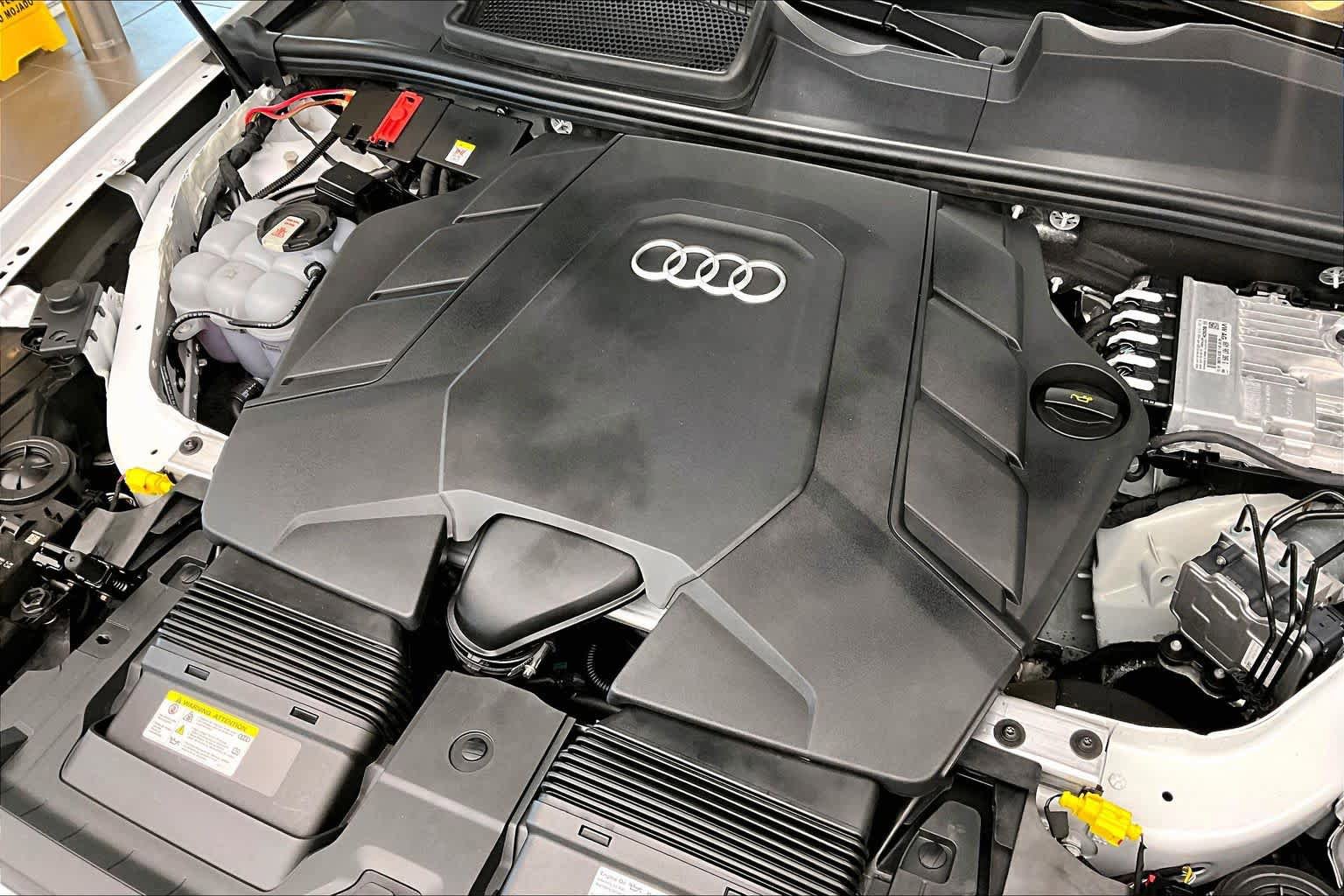 Certified 2023 Audi Q7 3.0T Premium Plus w/ Premium Plus Package AWD/4WD image 31