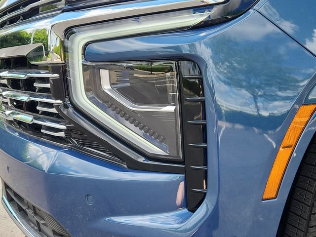 New 2026 Chevrolet Tahoe Premier w/ Sun And Tow Package AWD/4WD image 10