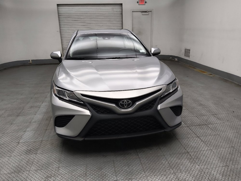 Used 2019 Toyota Camry SE image 14