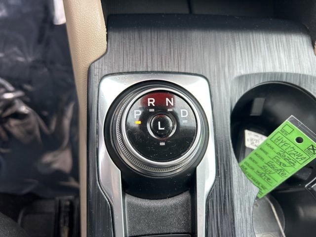 Used 2022 Ford Escape SEL image 20