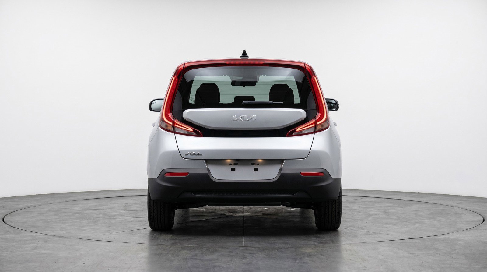 Used 2025 Kia Soul LX w/ LX Technology Package FWD image 7