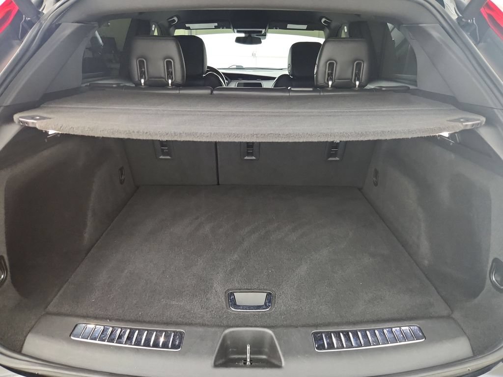 Used 2023 Cadillac XT4 Premium Luxury FWD image 34