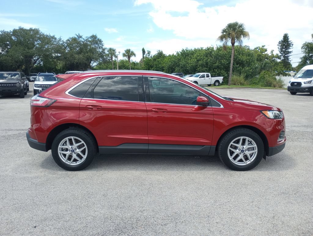 Used 2022 Ford Edge SEL w/ Convenience Package AWD/4WD image 8