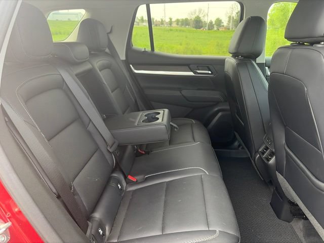Used 2026 GMC Terrain Denali AWD/4WD image 10