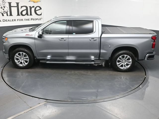 Used 2025 Chevrolet Silverado 1500 LTZ AWD/4WD image 42