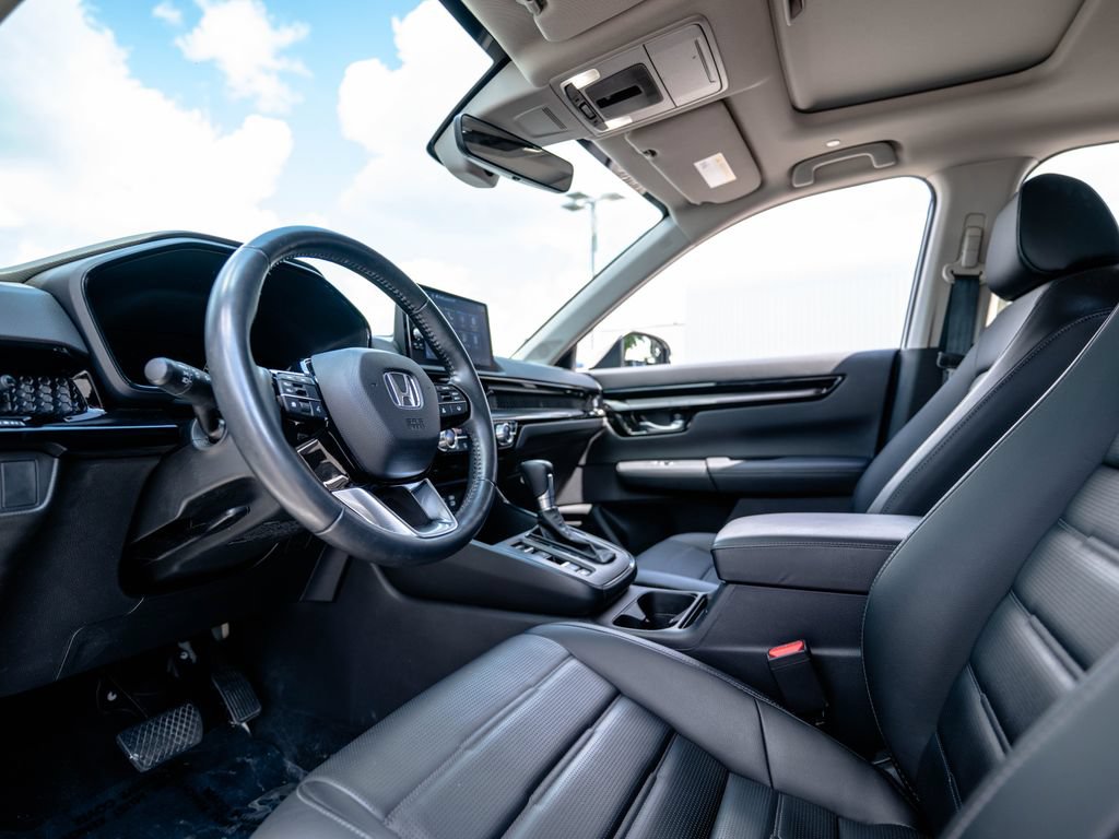 Used 2025 Honda CR-V EX-L image 6