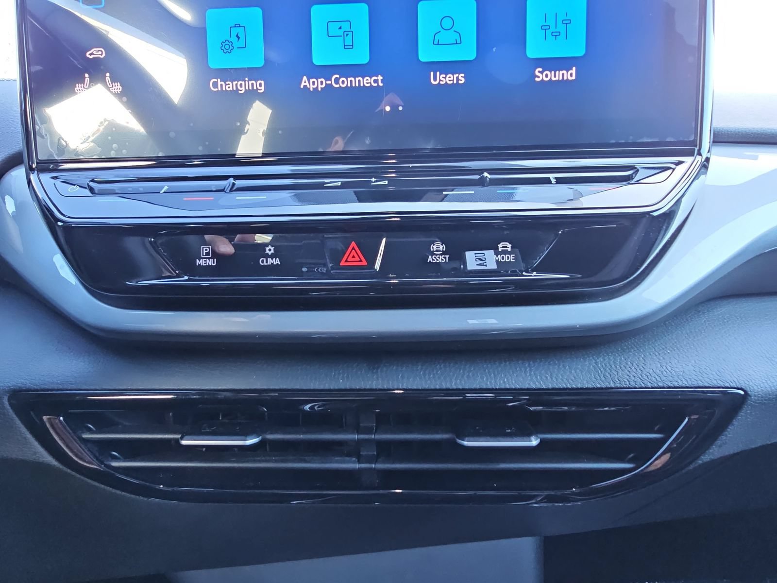 Certified 2023 Volkswagen ID.4 Pro S RWD image 24