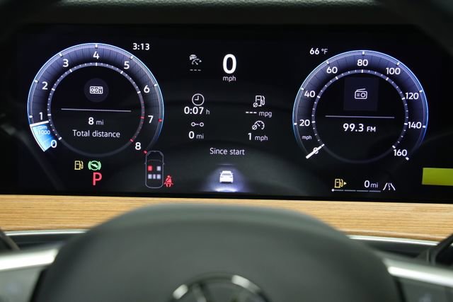 New 2026 Volkswagen Tiguan SEL R-Line image 14