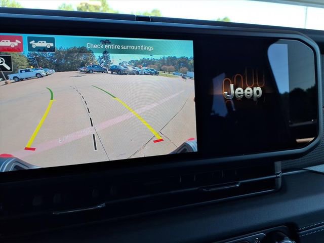 New 2025 Jeep Gladiator Rubicon image 28