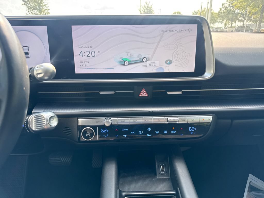 Used 2024 Hyundai Ioniq 6 SE RWD image 18