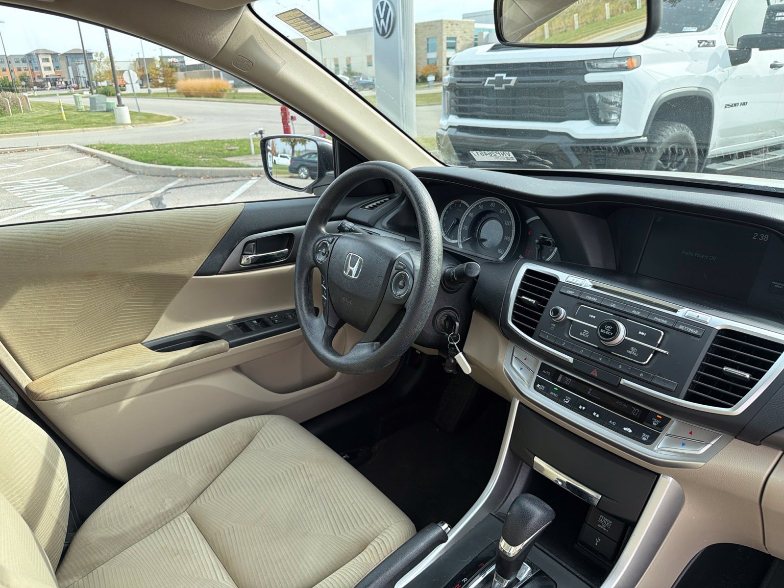 Used 2014 Honda Accord LX image 32
