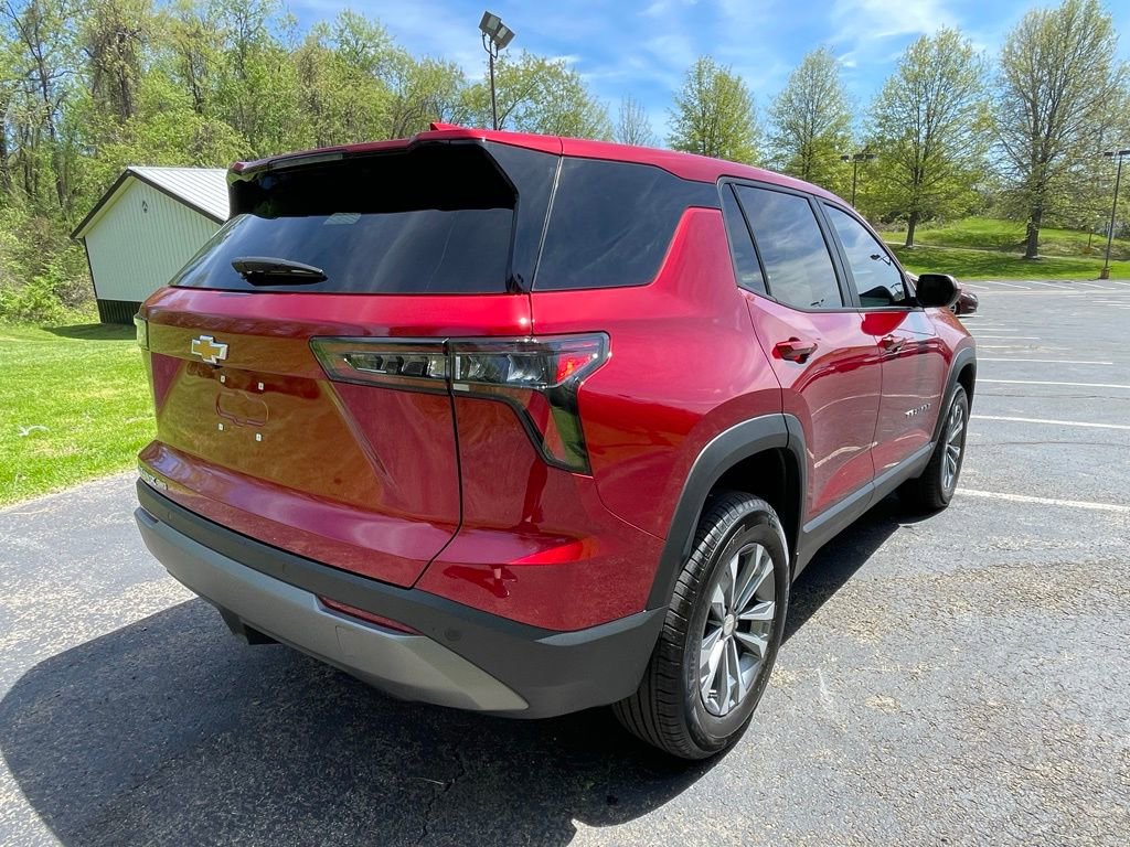 Certified 2026 Chevrolet Equinox LT AWD/4WD image 3