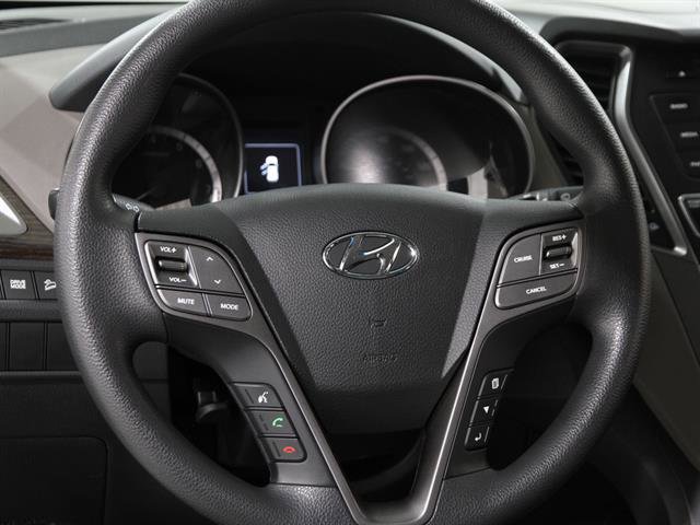 Used 2017 Hyundai Santa Fe Sport image 7