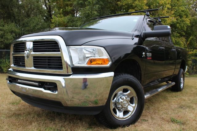 Used 2012 RAM 3500 SLT w/ Technology Group AWD/4WD image 3