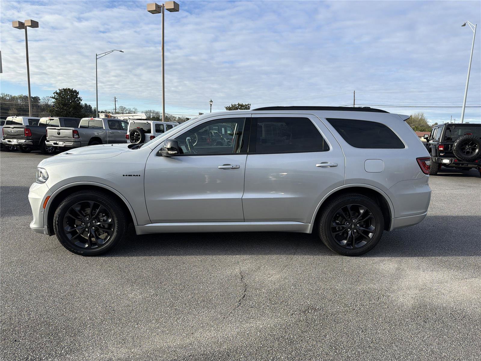 Used 2024 Dodge Durango R/T image 6