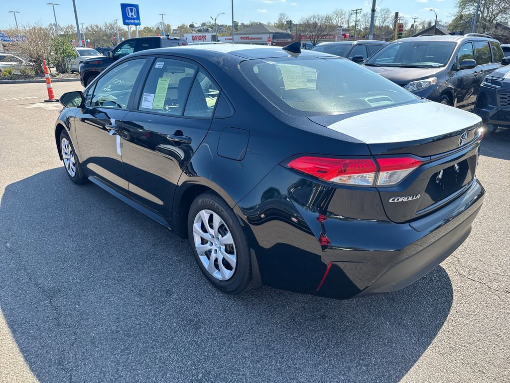 New 2026 Toyota Corolla LE FWD image 6