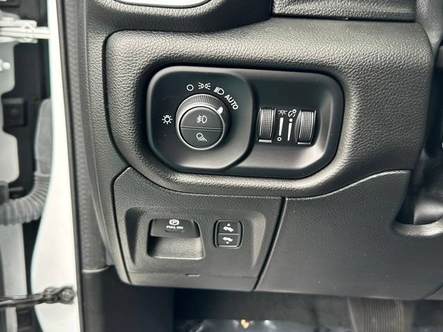 Used 2023 RAM 1500 Laramie AWD/4WD image 24