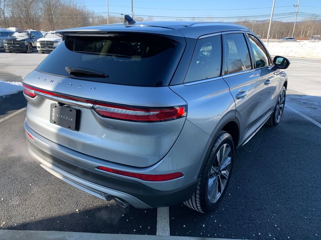 Certified 2022 Lincoln Corsair Reserve w/ Equipment Group 201A image 5