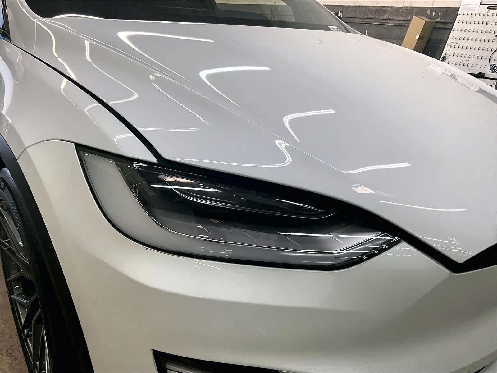 Used 2022 Tesla Model X AWD/4WD image 30