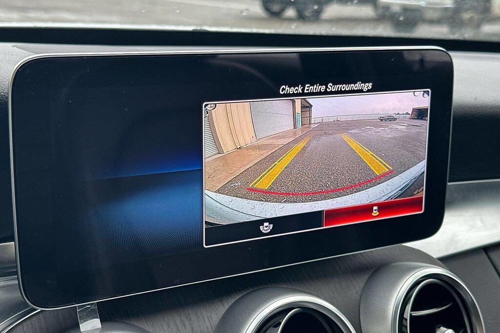 Used 2021 Mercedes-Benz C 300 Sedan image 18