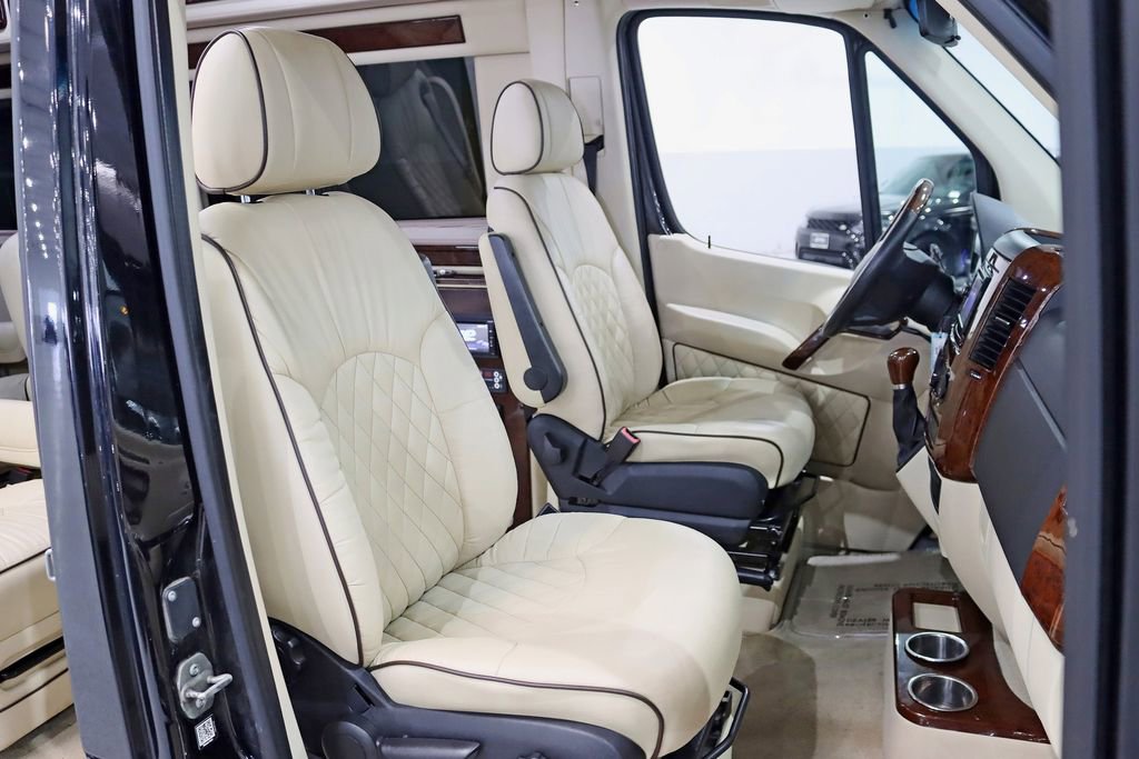 Used 2015 Mercedes-Benz Sprinter 3500 image 19