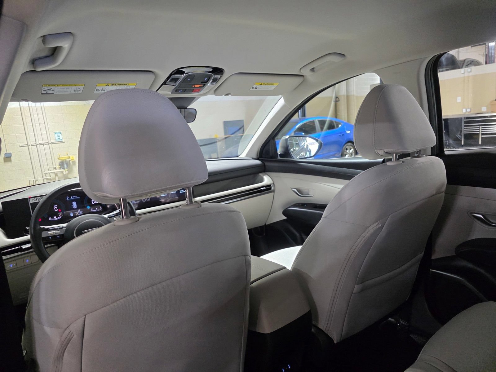 Certified 2025 Hyundai Tucson SE FWD image 15