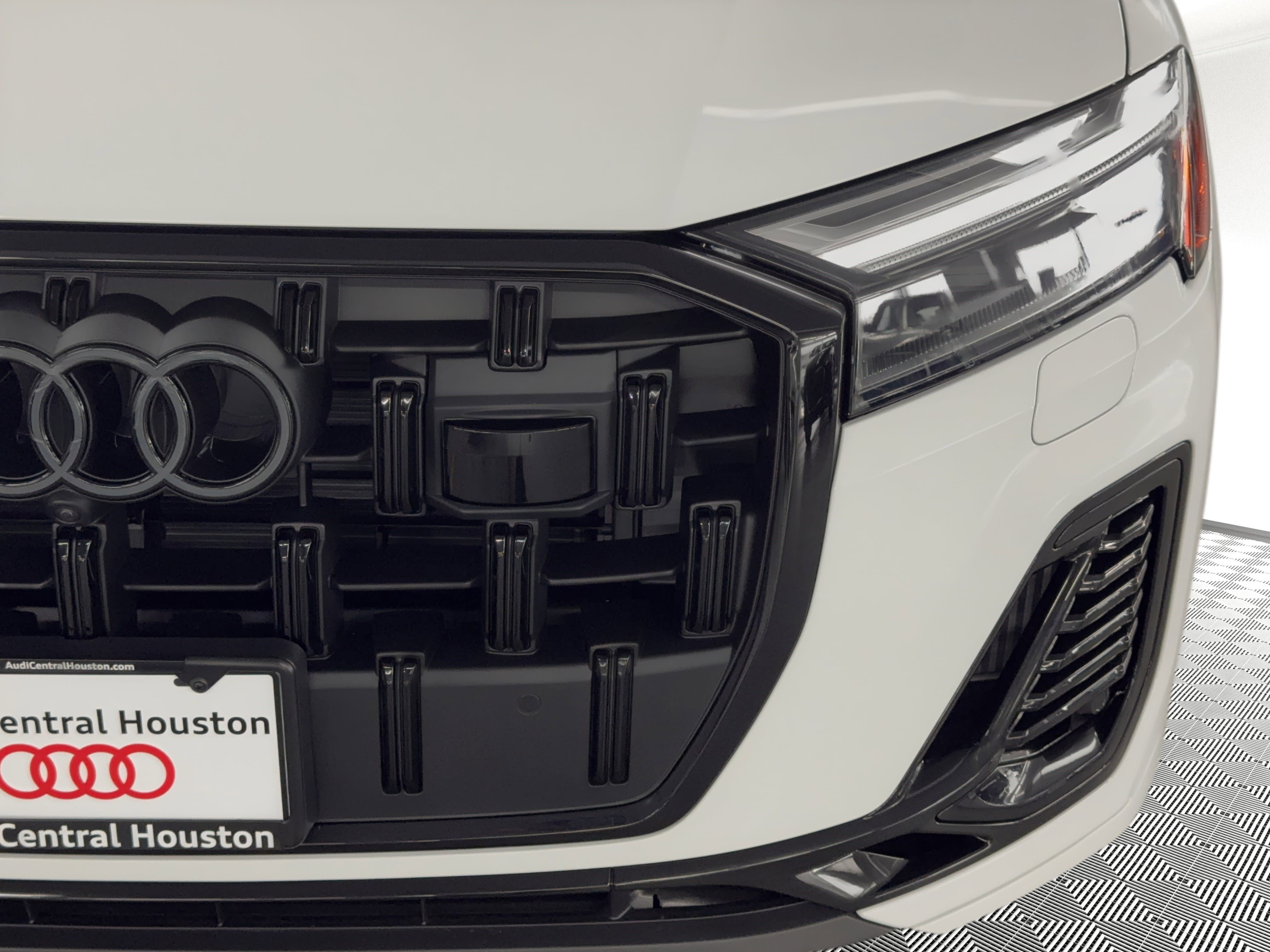 New 2026 Audi Q7 3.0T Premium AWD/4WD image 11