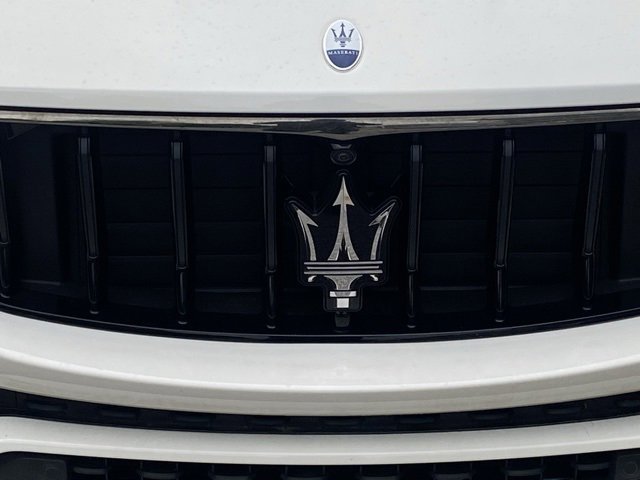New 2024 Maserati Levante GT Ultima image 11