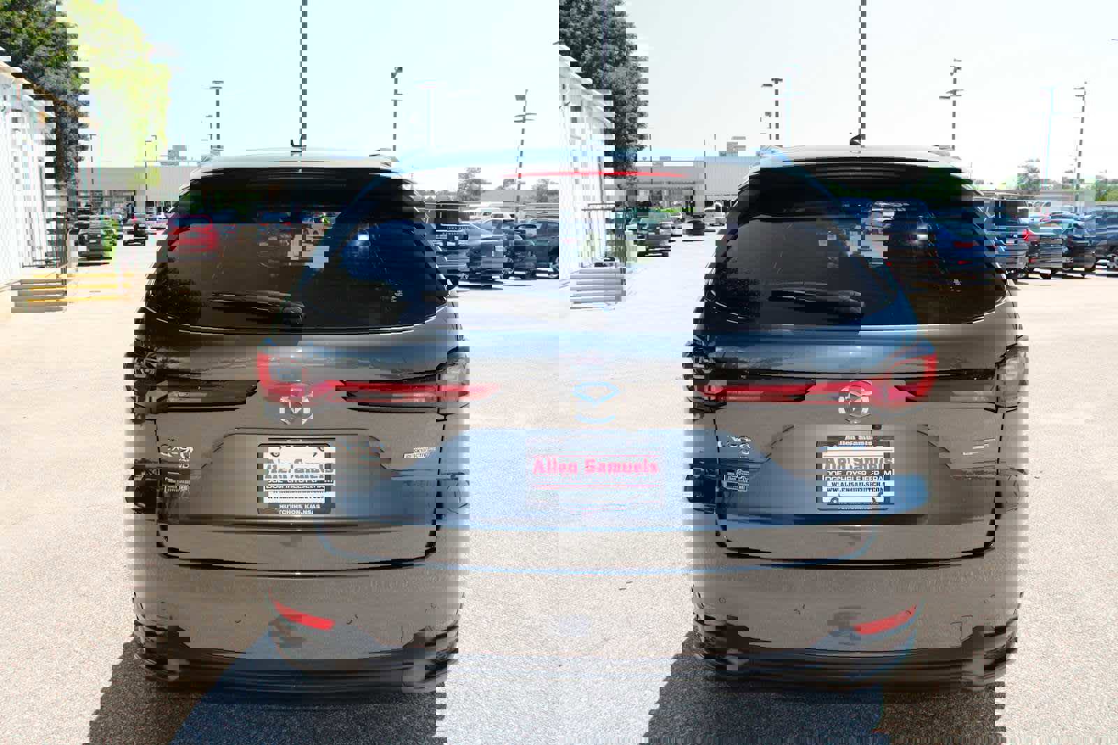 Used 2025 MAZDA CX-90 Plug-In Hybrid w/Premium Sport image 8