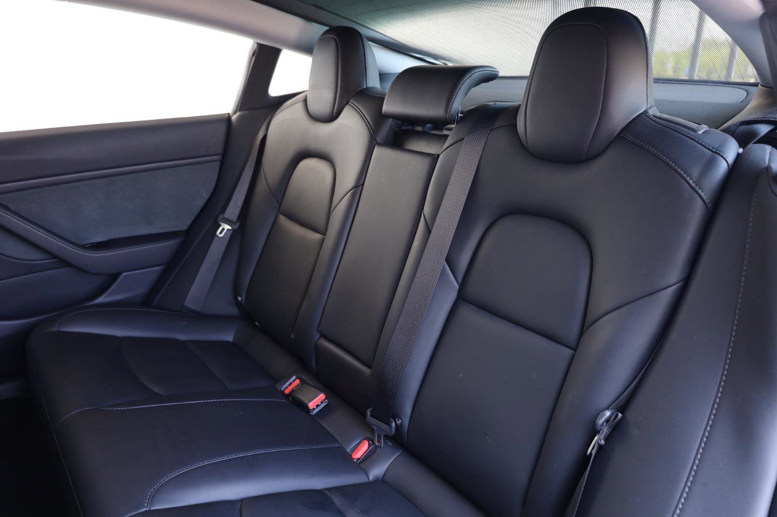 Used 2018 Tesla Model 3 Mid Range RWD image 21