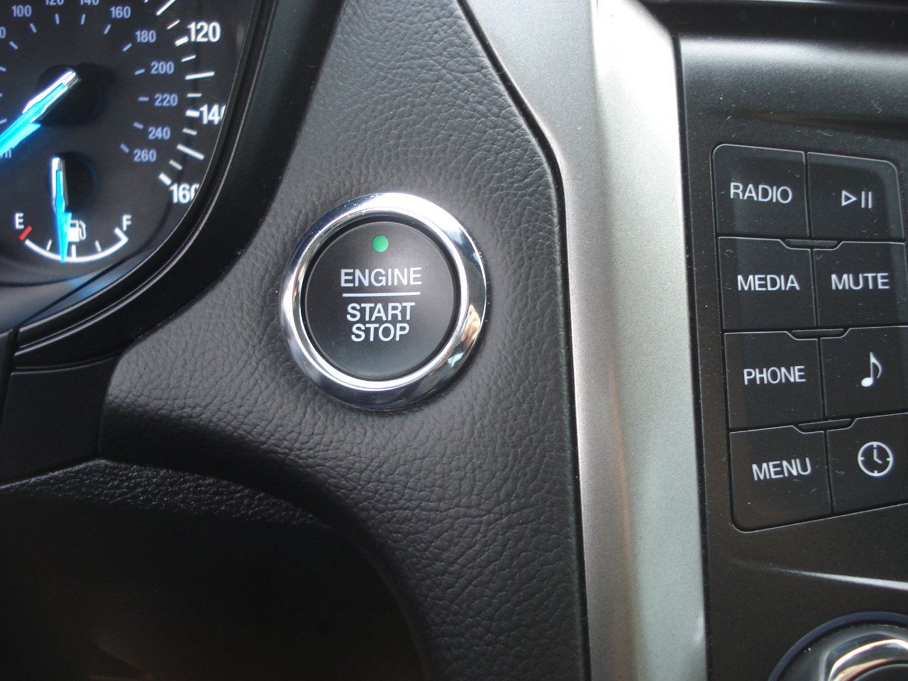 Used 2019 Ford Fusion S image 27