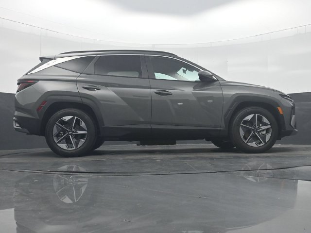 Used 2026 Hyundai Tucson SEL FWD image 39