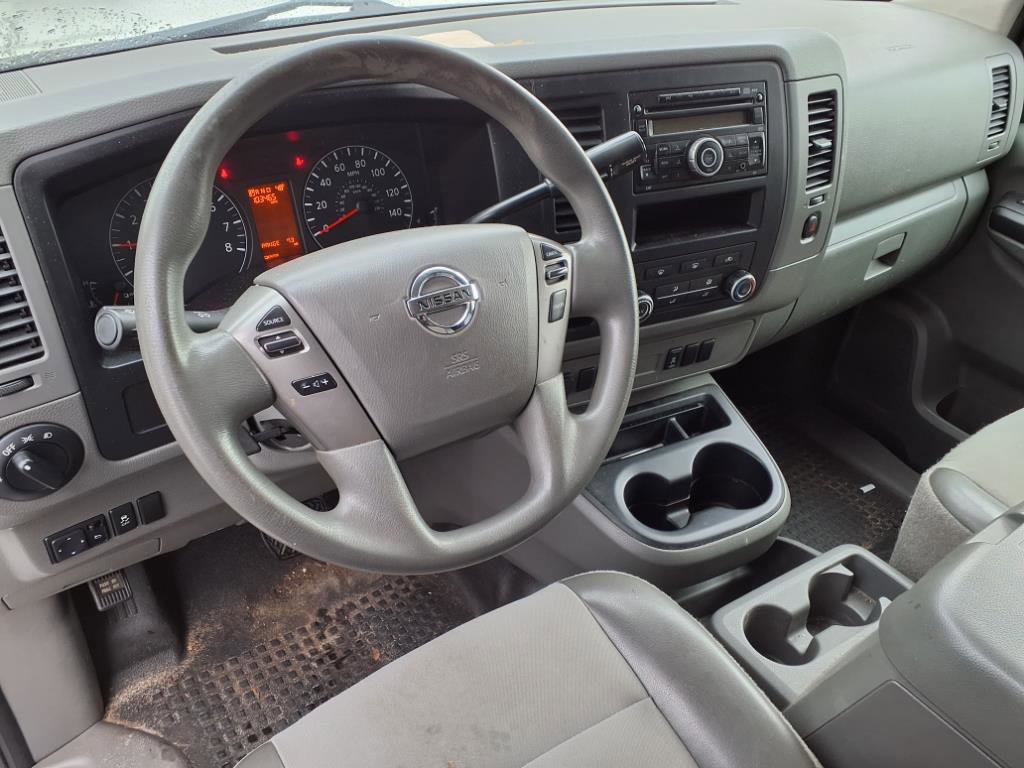 Used 2016 Nissan NV 3500 SV image 8