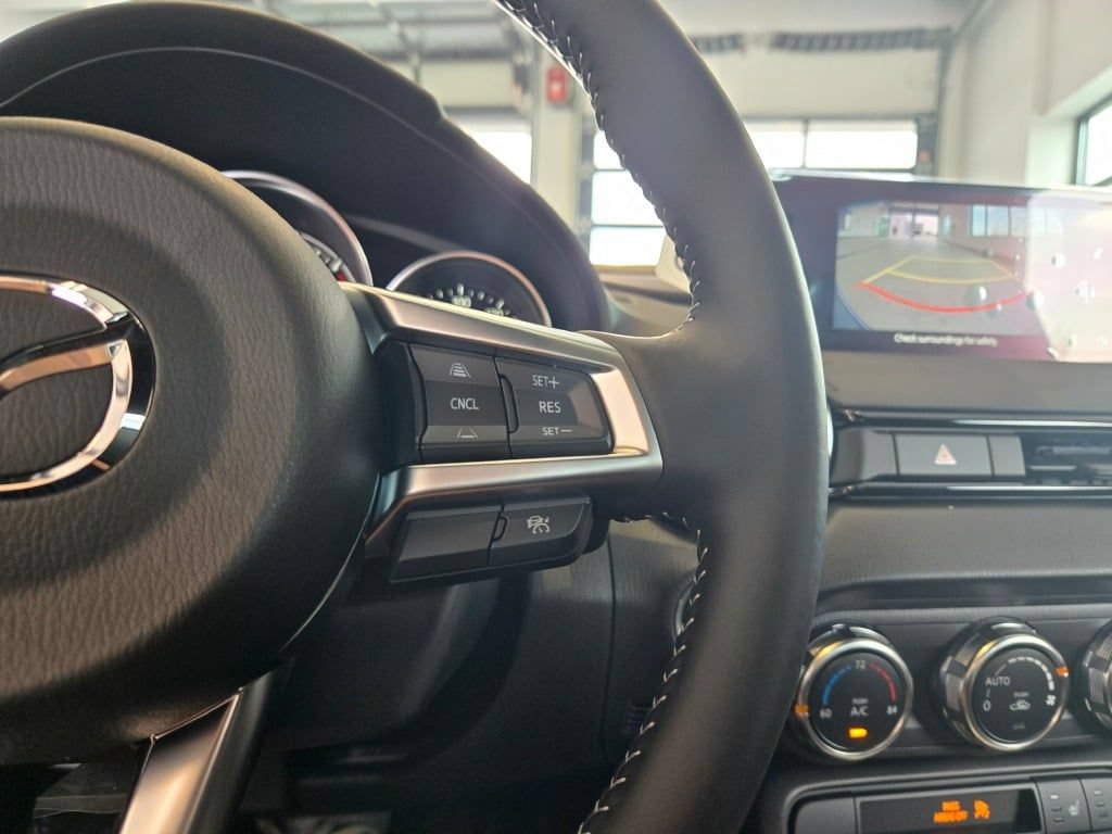 Used 2025 MAZDA MX-5 Miata Grand Touring RWD image 24