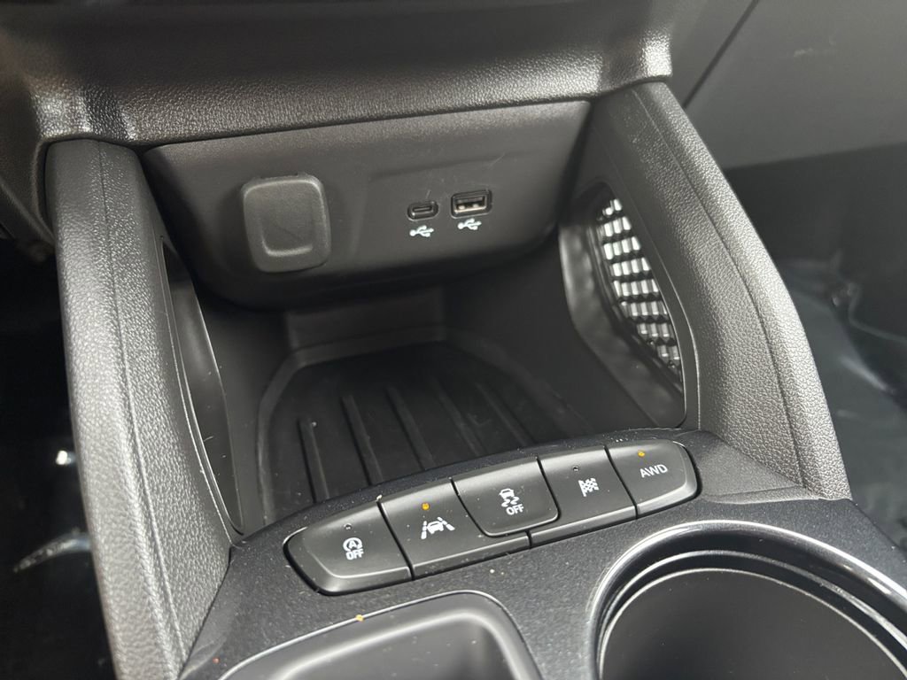 Used 2025 Chevrolet TrailBlazer LT image 36