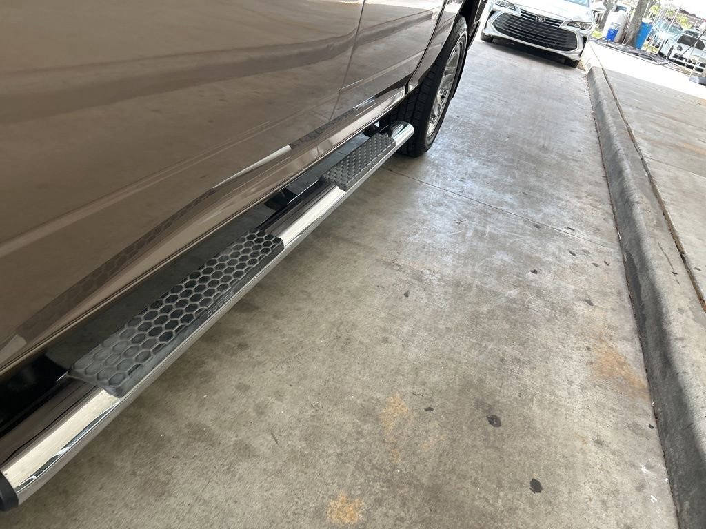 Used 2010 Dodge Ram 1500 Truck SLT w/ Lone Star Regional Pkg RWD image 14