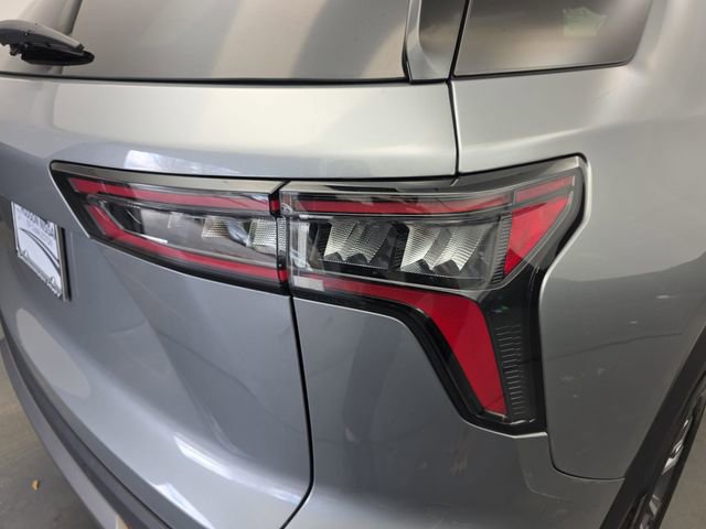 Used 2025 Chevrolet Equinox LT image 19