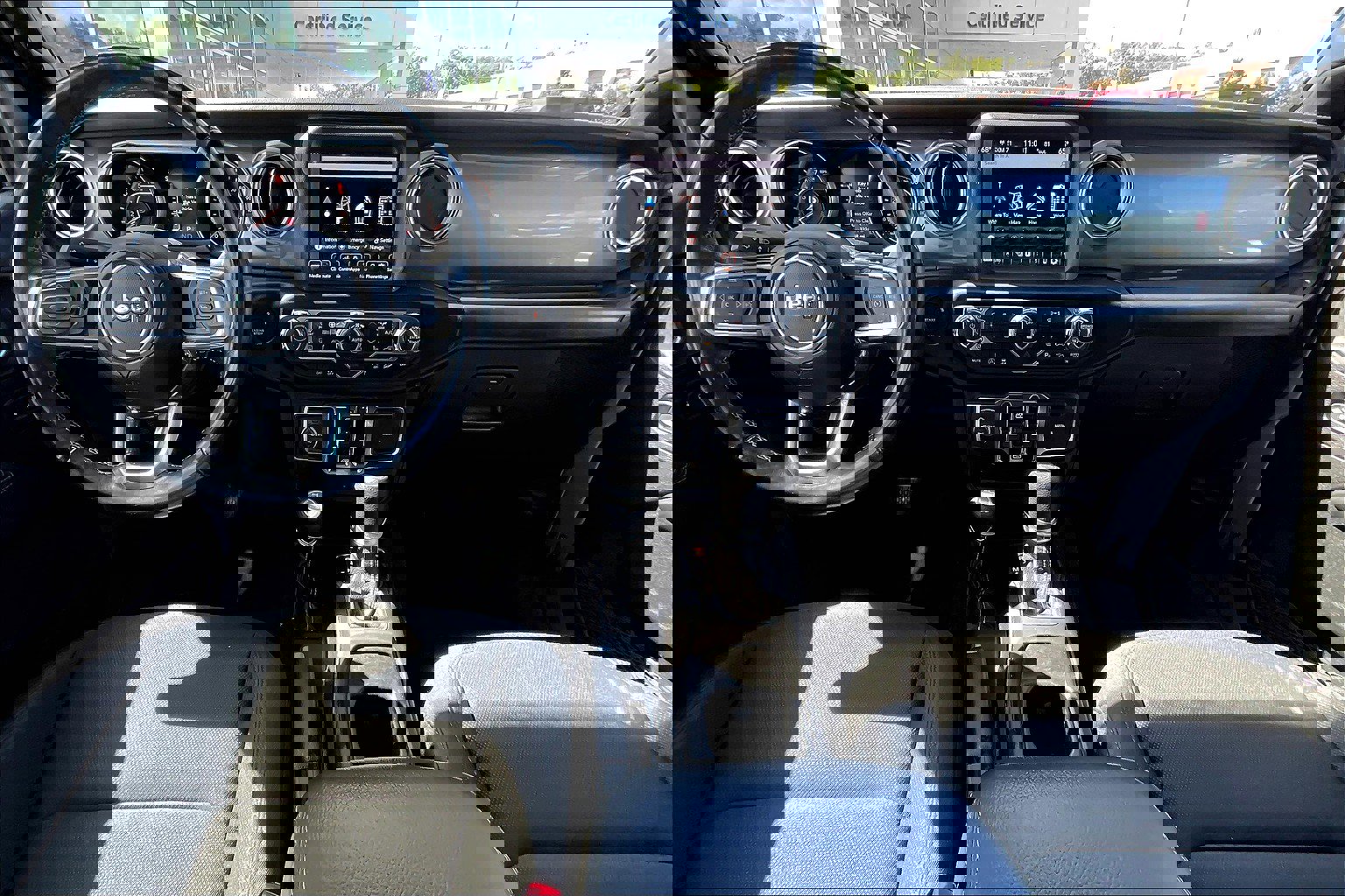 Used 2020 Jeep Wrangler Unlimited Sahara image 16