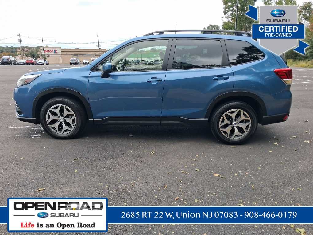 Certified 2023 Subaru Forester Premium AWD/4WD image 6
