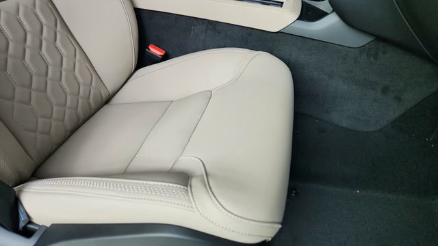 New 2026 Volvo XC90 T8 Plus w/ Protection Package AWD/4WD image 37