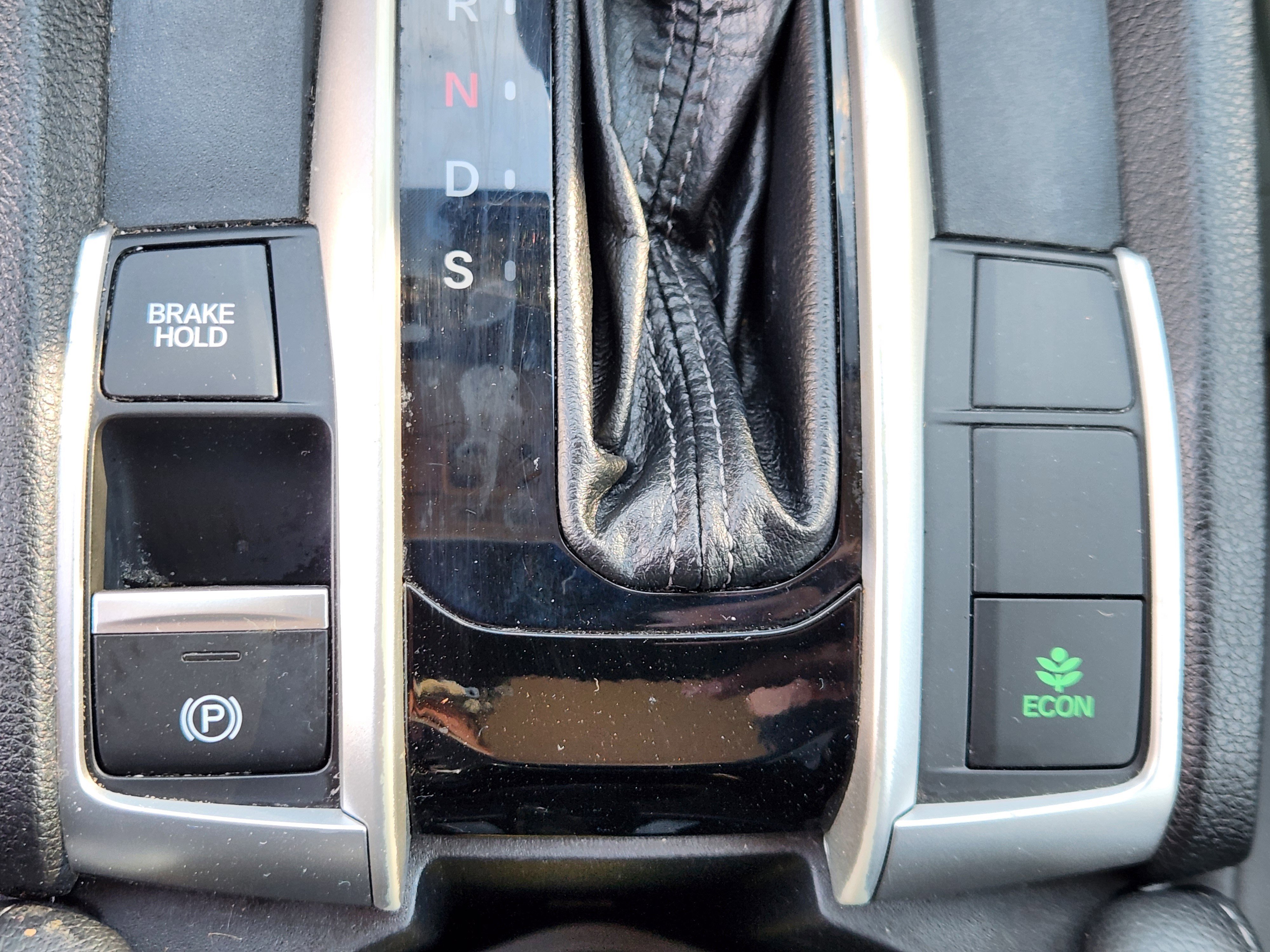 Used 2020 Honda Civic Touring image 22