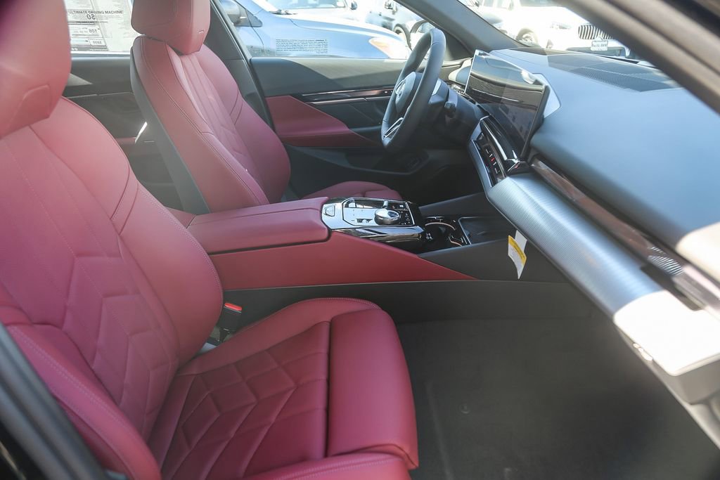 New 2027 BMW i5 eDrive40 RWD image 13