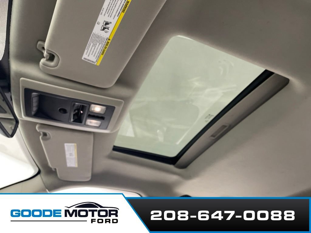 Used 2014 RAM 3500 Laramie w/ Convenience Group AWD/4WD image 19