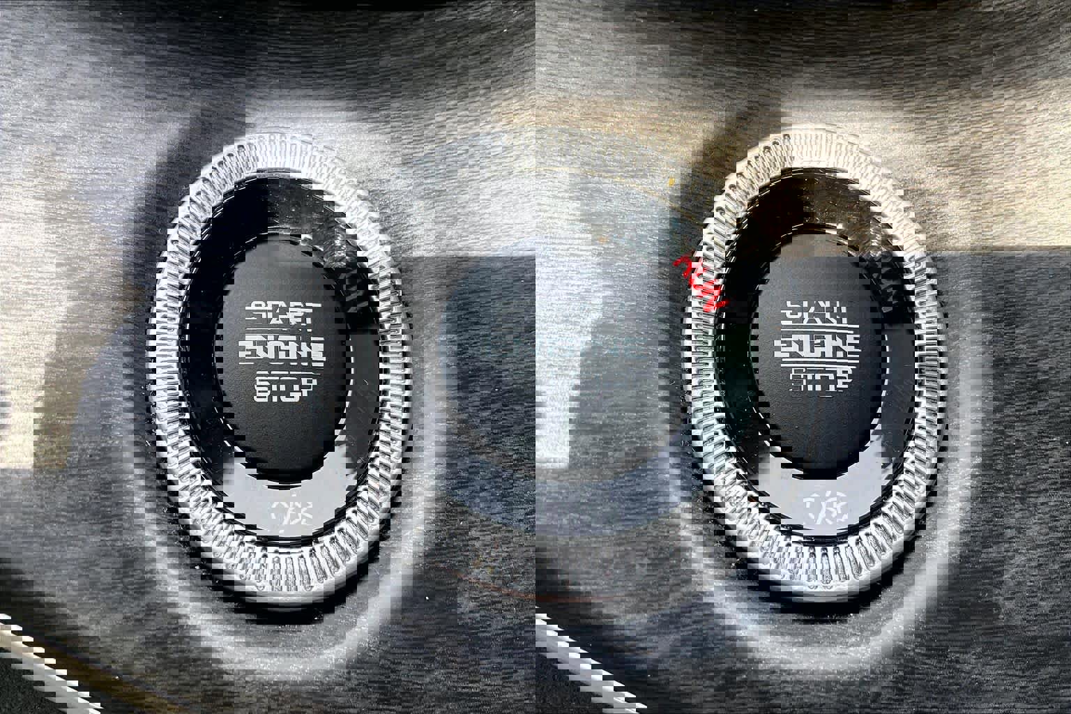 Used 2023 Jeep Grand Cherokee Limited image 36